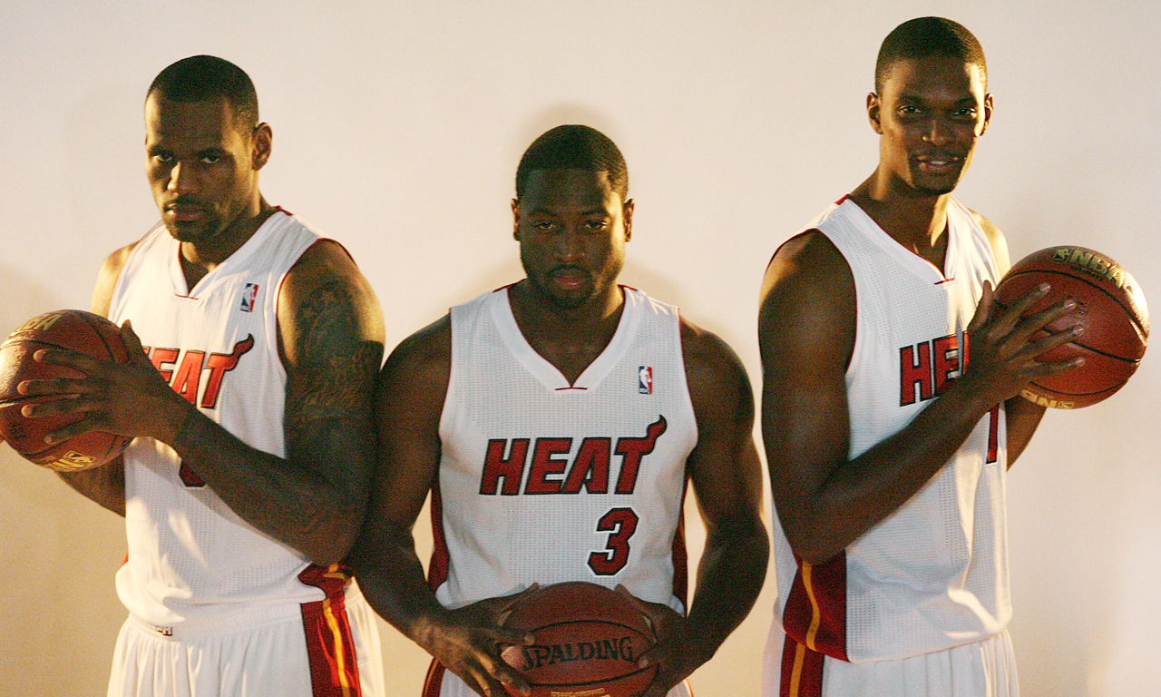 利物浦乱了！外媒：斯洛特将下课，萨拉赫会去沙特，范戴克施压（利物浦风波四起：外媒称斯洛特帅位不稳，萨拉赫或赴沙特，范戴克施压）