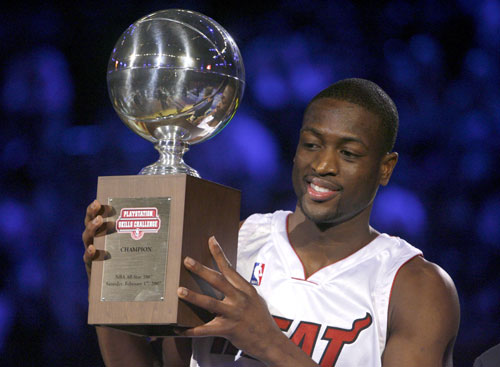 马雷斯卡谈半场换下詹姆斯：我们原计划就是让他踢45分钟（马雷斯卡：詹姆斯半场被换属计划安排，仅踢45分钟）