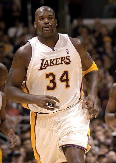 足球国脚留洋再迎利好，与多队进入谈判阶段（国脚留洋再获利好，正与多家球队洽谈）