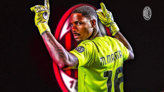 弹无虚发！小卡特三分命中 魔术开场4中4打停尼克斯（小卡特三分手起刀落，魔术开局4投4中迫使尼克斯暂停）