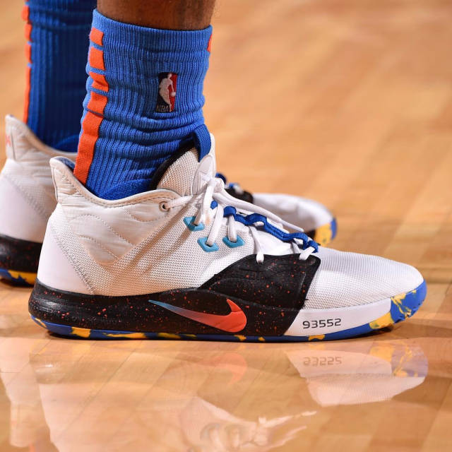 祝贺，苏超MVP范厚泰获2025微博竞燃之夜年度瞩目运动员奖项（苏超MVP范厚泰荣膺2025微博竞燃之夜年度瞩目运动员）