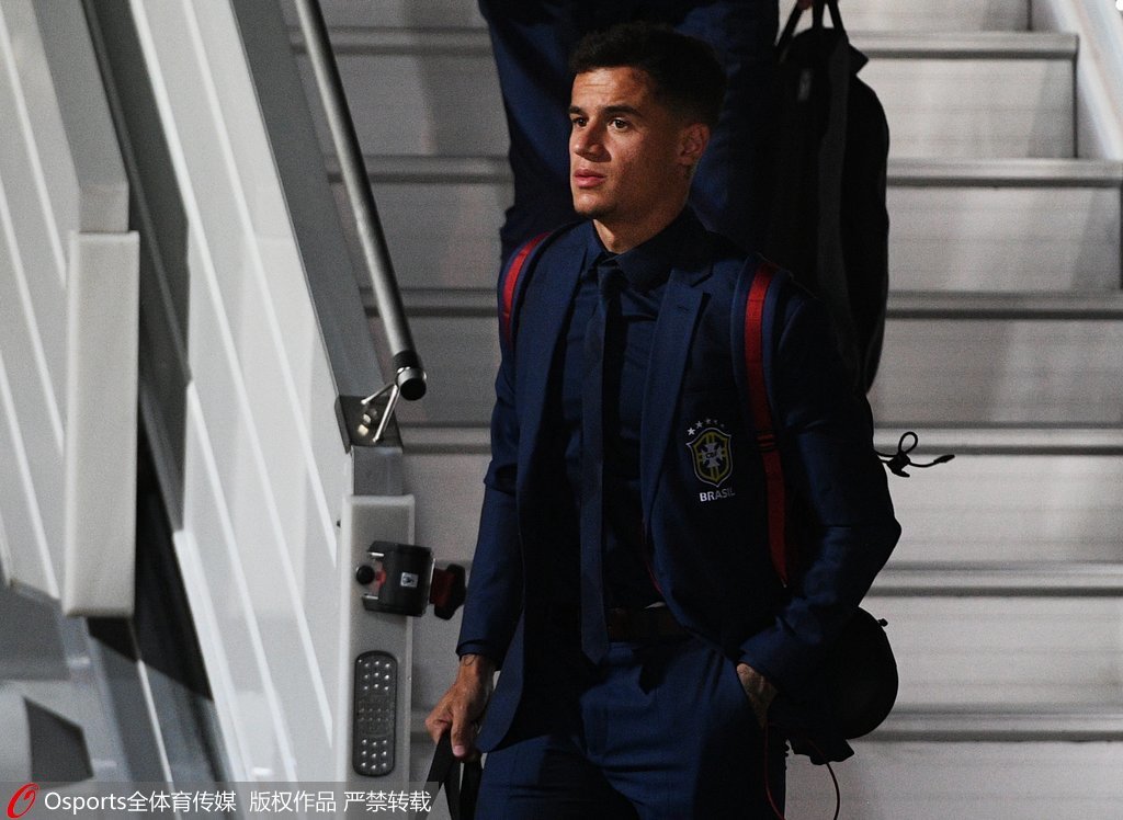 斩获皇马生涯首球，赫伊森是本赛季西甲进球最年轻的后卫（赫伊森迎皇马处子球，成本季西甲最年轻破门后卫）