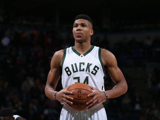 东体：蒙哥马利有望登陆中超，正与北方球队深入接触（东体：蒙哥马利有望赴中超执教，正与一家北方俱乐部深入洽谈）