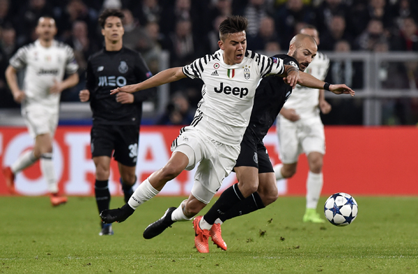 自由身的重逢？阿贾克斯将目光投向昔日爱徒富安健洋（阿贾克斯相中富安健洋，自由身重聚在望？）