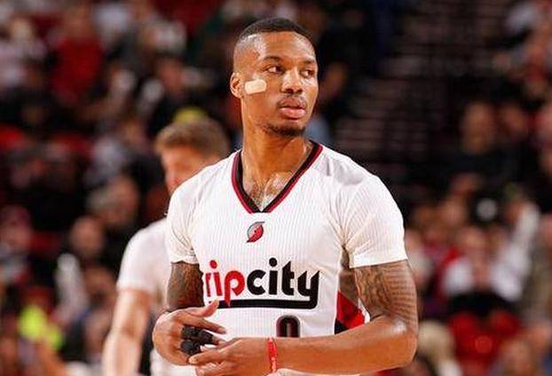 同曦晒首轮战广东海报：“宇宙粤”无法逾越？鹿死谁手尚未可知！（同曦发布首轮对阵广东海报：宇宙粤难逾越？胜负未有定数）